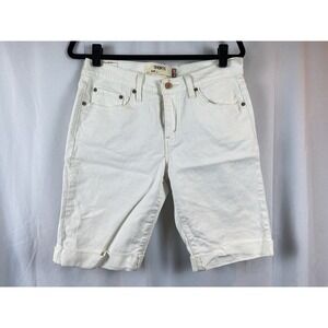 Levi 515 Red Tab White Denim Shorts‎ Women's Size 10